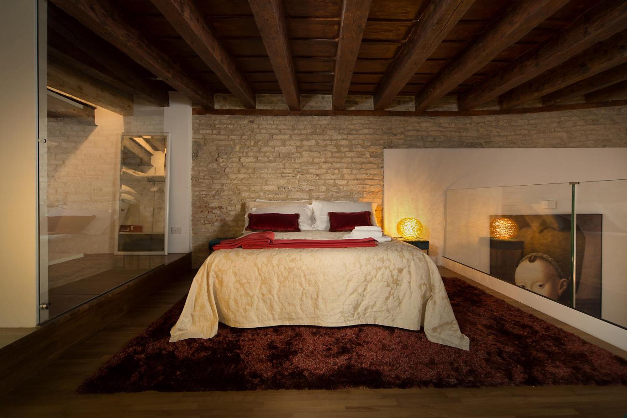Ca Patron Loft - Canal View