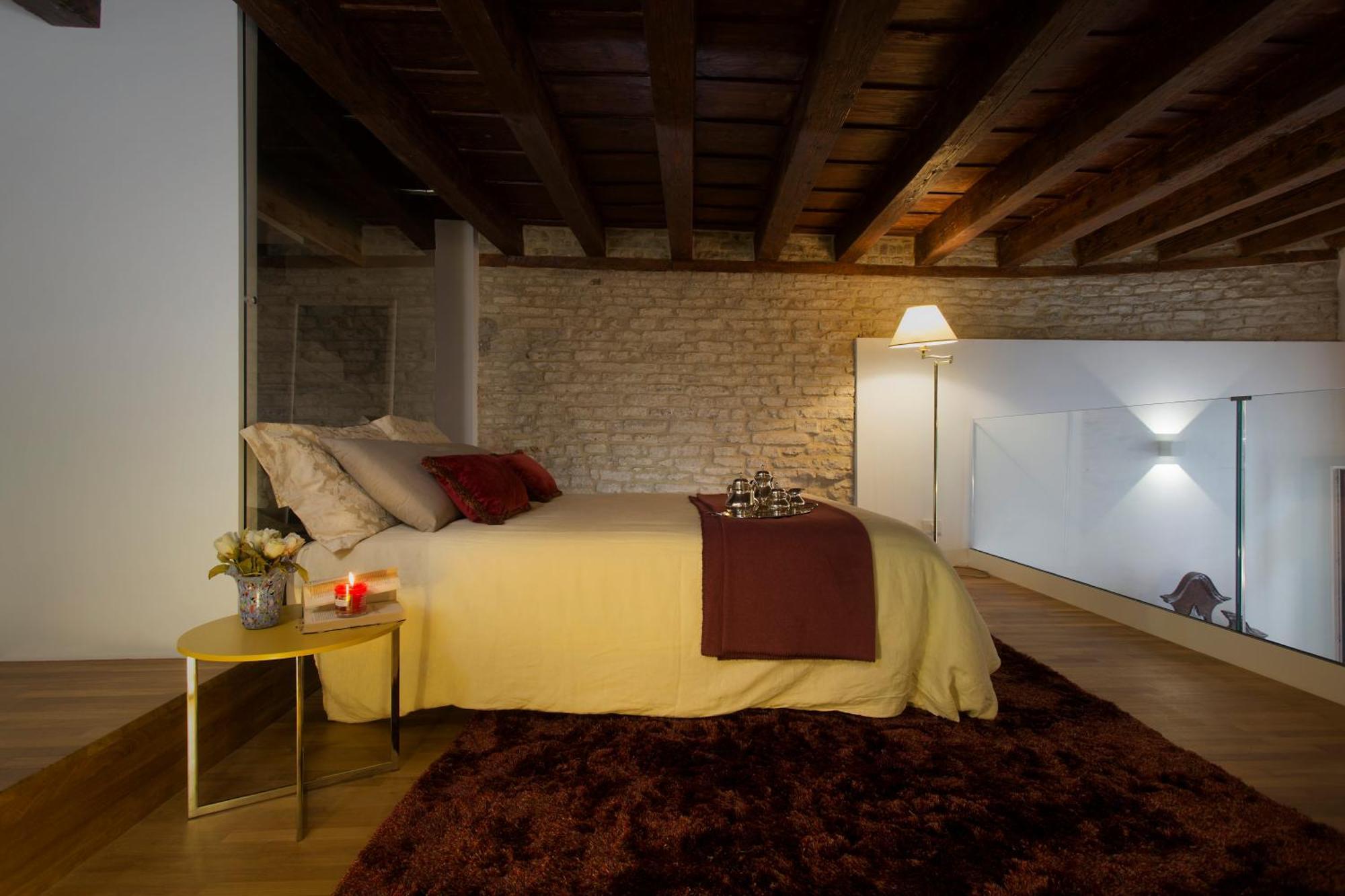 Ca Patron Loft - Canal View